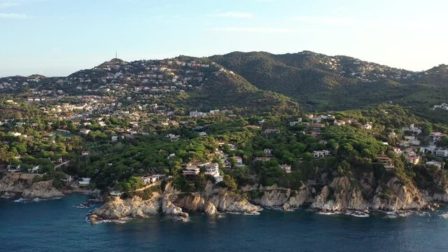 Vue a&eacute;rienne de Lloret de mar sur la costa brava en Espagne