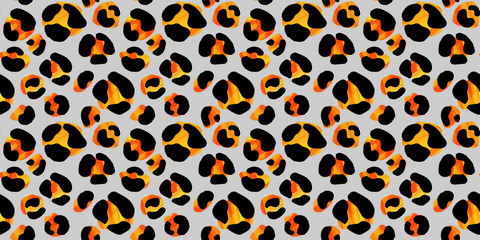 Seamless abstract wild exotic animal print.Leopard, zebra,gepard, tiger striped pattern. Hand drawn trendy repeating watercolor blotted background texture.
