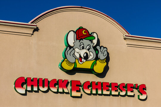 Pictures of chuck e cheap cheese's