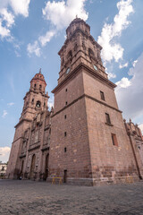 Fototapeta na wymiar Catedral de Morelia Michoacán, México 