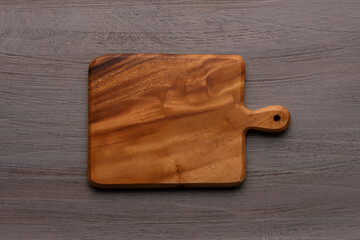 カッティングボード