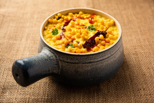 Kadi Bilder Durchsuchen 1,108 Archivfotos, und Videos