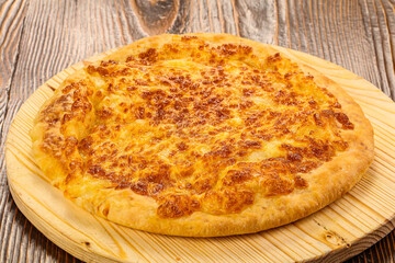 Georgian traditional cuisine – Khachapuri with cheese