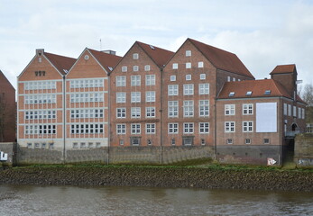Historische Fassade am Fluss Weser in der Hanse Stadt Bremen