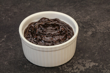 Black Pepper sauce in the bowl