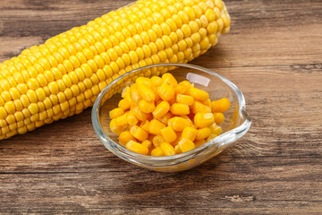 Sweet yellow corn in the bowl