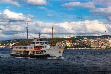 Naklejka premium The Bosporus strait with sea traffic, ships and boats in Istanbul, Turkey