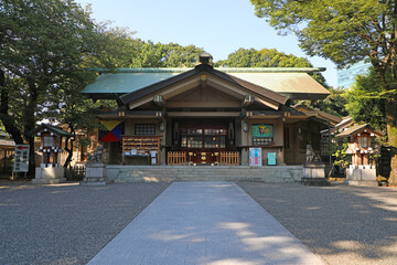 Naklejka premium 東郷神社の社殿