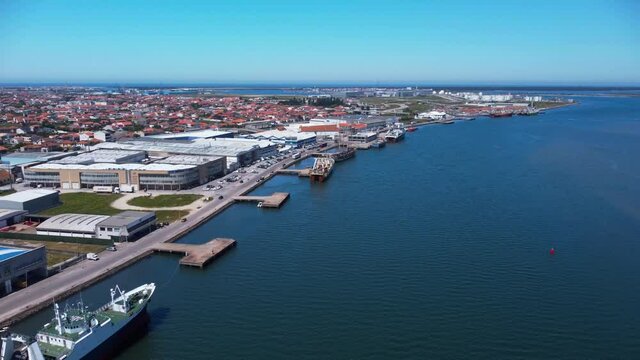 Aveiro - Porto de Pesca vista aerea
