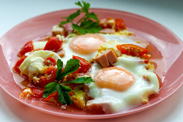 tomato and eggs