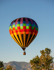 Fototapeta premium Colorado Springs Balloon Classic 2021 in Memorial Park and Prospect Lake