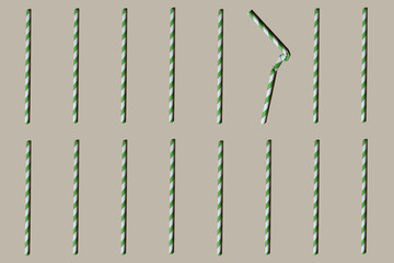 straw pattern with one broken