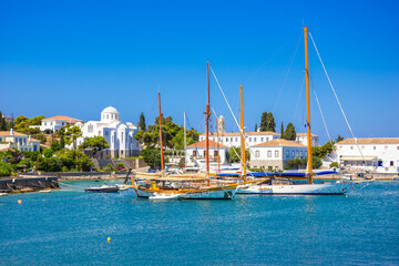 Fototapeta na wymiar View of the amazing island of Spetses, Greece.