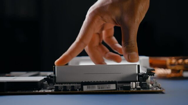 Install Computer Memory