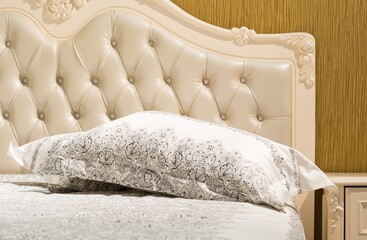 Large Luxury Bed in modern interior © BillionPhotos.com