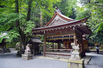 Obraz premium 貴船神社 奥院の拝殿 京都市左京区