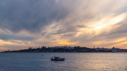 Obraz premium Photo frame taken at sunrise on the Maiden's Tower tour. Istanbul, Turkey.