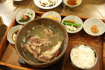 
yummy short rib soup beef
