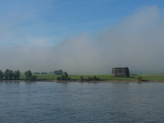 Der Rhein bei Wesel am Niederrhein