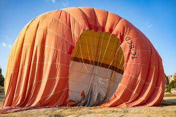 Obraz premium Cappadocia, Turkey - September 1, 2021 - Cappadocia Panoramic hot air balloon landing in early morning at Cappadocia Turkey