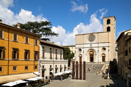Todi Umbria Italy. Concattedrale della Santissima Annunziata. Cathedral. Piazza del Popolo. The statue "Quattro Stele" by Arnaldo Pomodoro