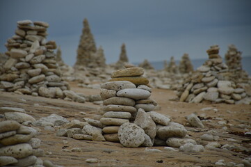 Field of rock pyramids found on Re island