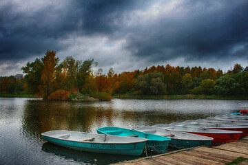 Fototapeta premium autumn landscape with lake and trees