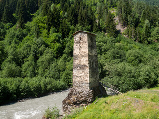 Fototapeta na wymiar Koshkebi near river in Svaneti