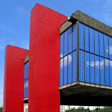 Museu de Arte de S&atilde;o Paulo, MASP, na Avenida Paulista. S&atilde;o Paulo.