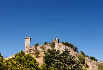 Fototapeta na wymiar Fortified wall of Rocca Maggiore , Assisi
