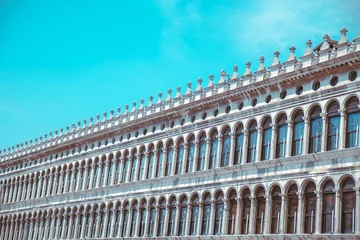 Fototapeten view of procuratie vecchie building in venice italy © phpetrunina14