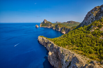 Fototapeta premium Beautiful landscape with a sea shore on the island of Palma De Mallorca.
