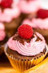 Chocolate raspberry cupcakes