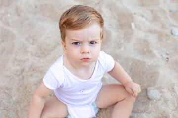  child playing with sand, little child playing with sand, little child , playing with toys, toys, playing 