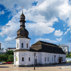 Fototapeta na wymiar St. Michaels Golden-Domed Monastery in Kyiv, Ukraine