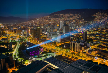 Obraz premium Centro de Medellín Plaza Mayor La luz de la Esperanza