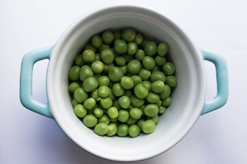 green beans in a bowl