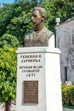 Federico Capdevila Statue in Las Tunas, Holguin