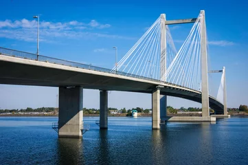 Tuinposter Cable-stayed bridge over Columbia river in Tri-Cities Washington State © jdoms