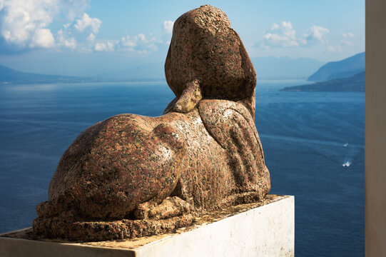 Sphinx on Capri