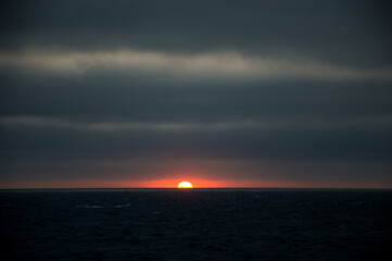 Sonnenaufgang Meer Norwegen