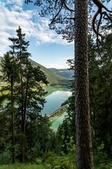 Sylvenstein Speicher in der sommersonne 