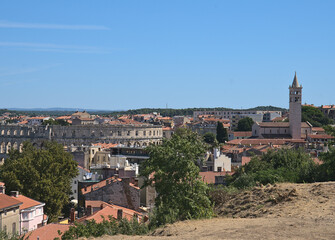 Fototapeta na wymiar Panorama of Pula town in Istria, Croatia