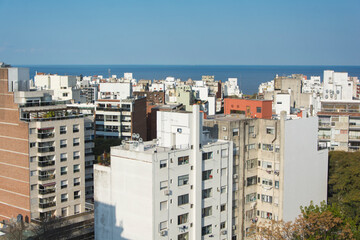Fototapeta na wymiar Vista aérea panorámica de Montevideo, Uruguay