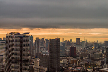 夕方の豊洲から見える都市風景  Cityscape of Tokyo in the evening.