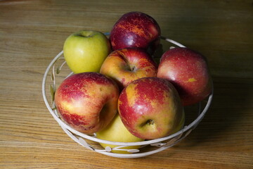 apples in a bowl