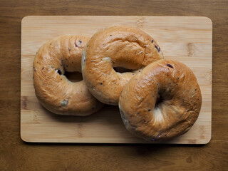 블루베리 베이글, 빵, 아침식사, 음식, 갈색 