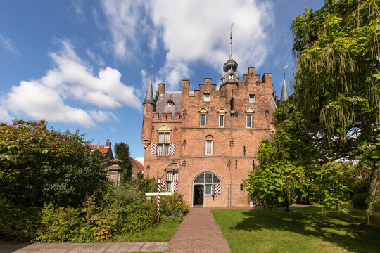 City castle in the center of the picturesque fortified town of Zaltbommel on the river Waal, Netherlands.