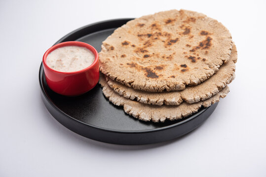 singhara atta roti or paratha
