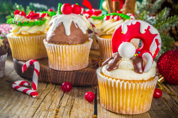 Christmas cupcakes
